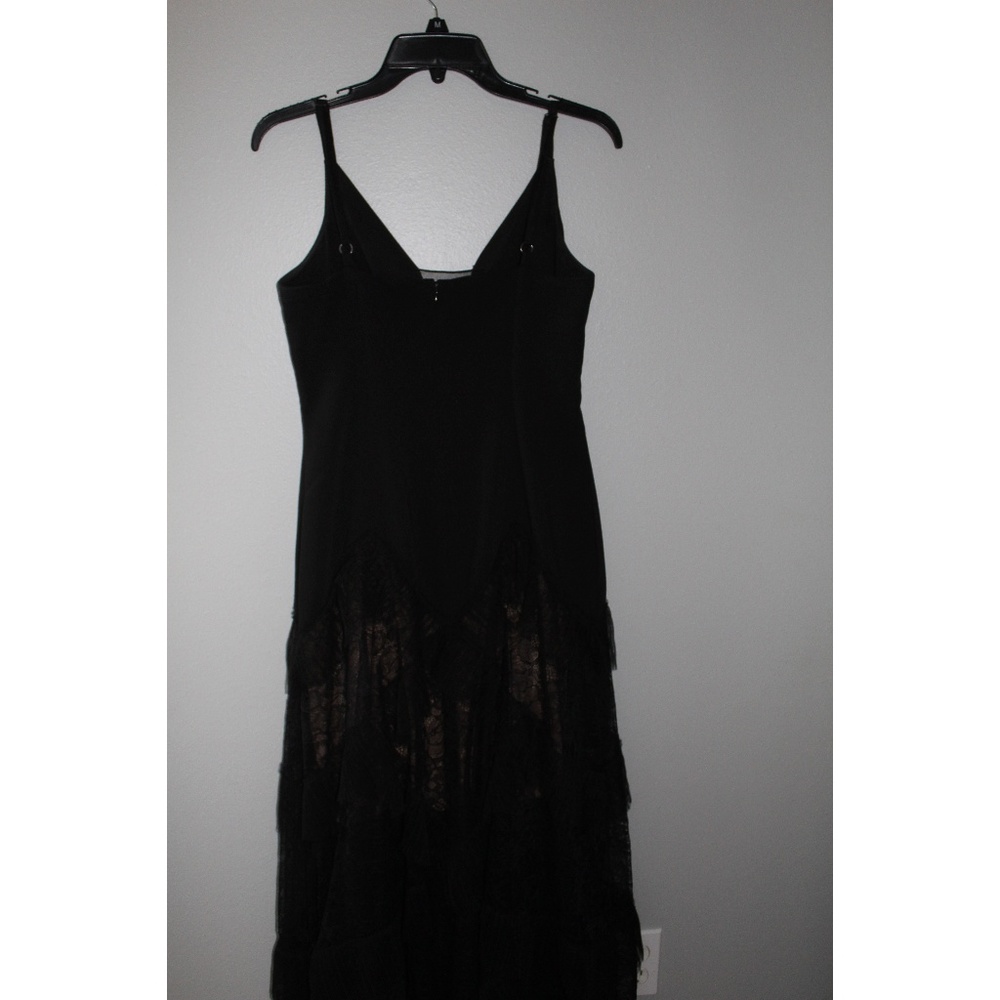 BCBGMaxAzria Black Lace and Mesh Prom Gown - Picture 4 of 6